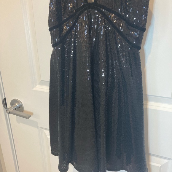 Free People Black Sequin Halter NWT 4 - Picture 4 of 7
